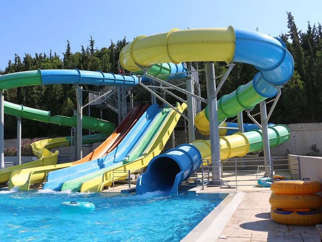 Outdoor Aqua Water Park Equipm - огляд і ціна Outdoor Children'S Park